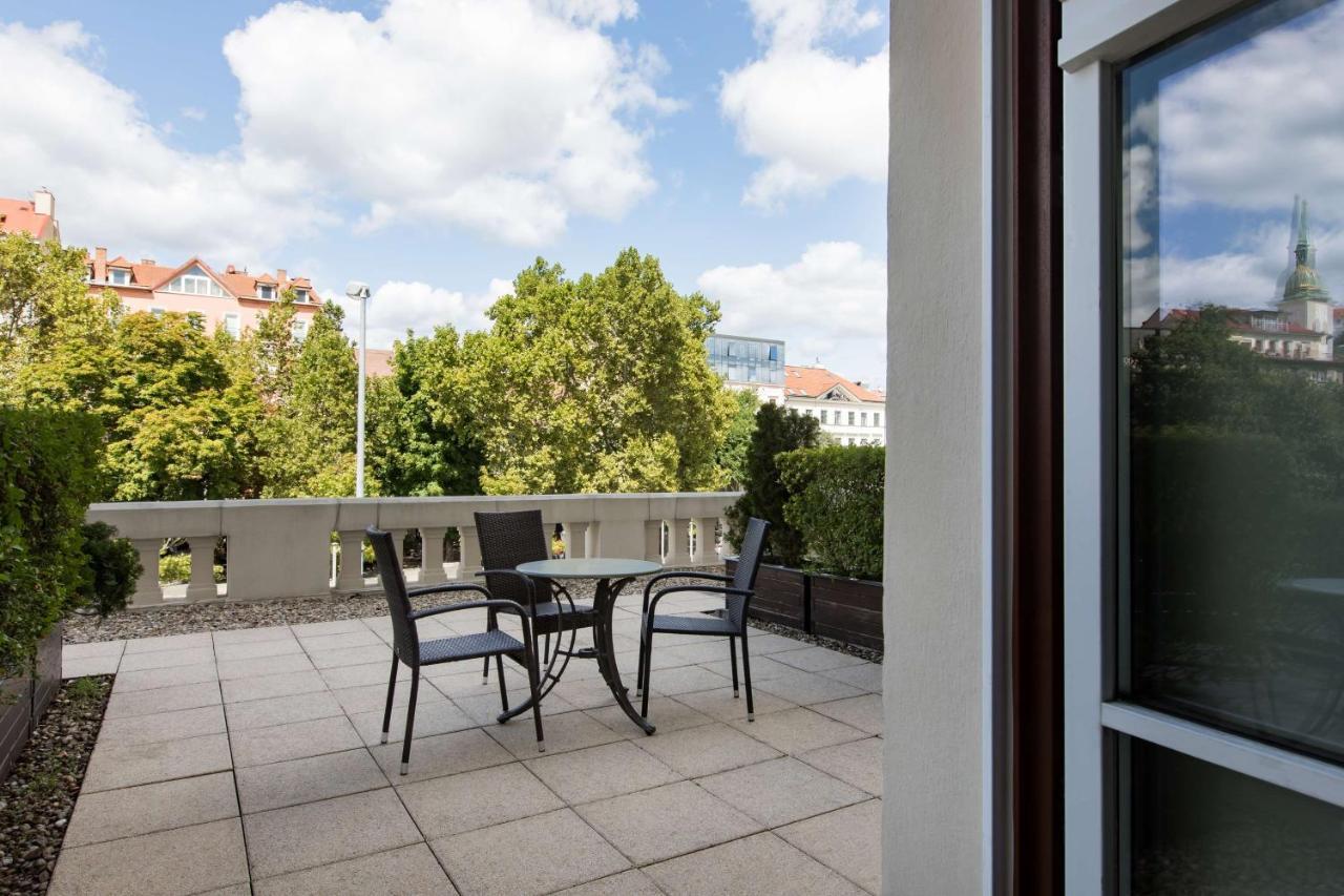 Radisson Blu Carlton Hotel, Μπρατισλάβα Εξωτερικό φωτογραφία