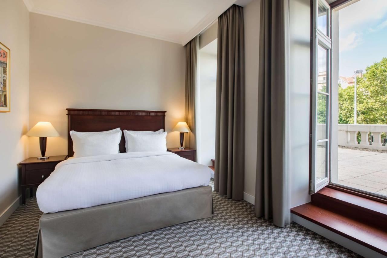 Radisson Blu Carlton Hotel, Μπρατισλάβα Εξωτερικό φωτογραφία