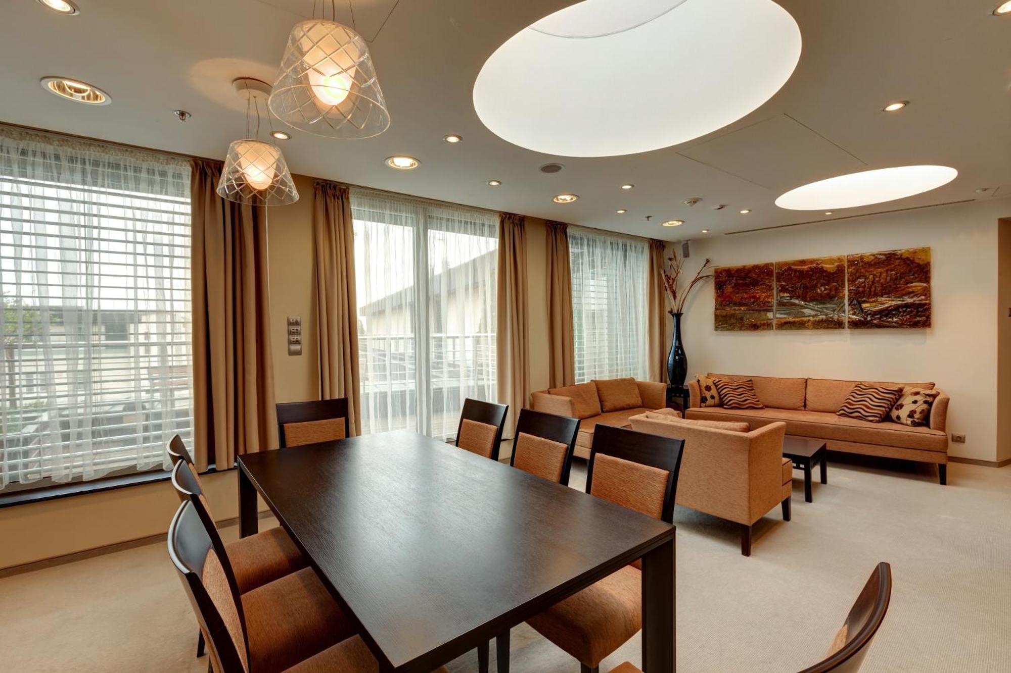 Radisson Blu Carlton Hotel, Μπρατισλάβα Δωμάτιο φωτογραφία