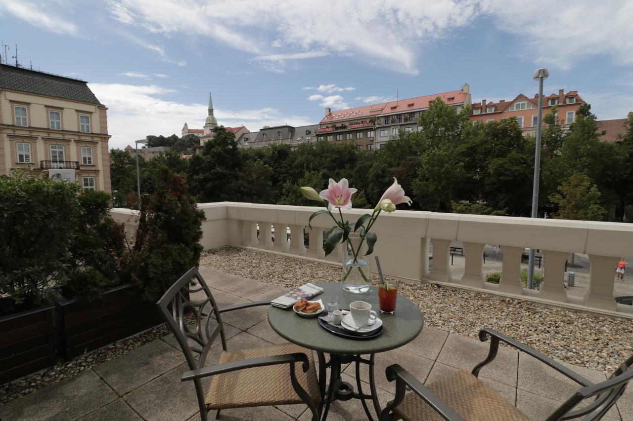 Radisson Blu Carlton Hotel, Μπρατισλάβα Εξωτερικό φωτογραφία