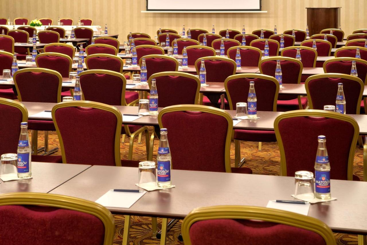 Radisson Blu Carlton Hotel, Μπρατισλάβα Εξωτερικό φωτογραφία