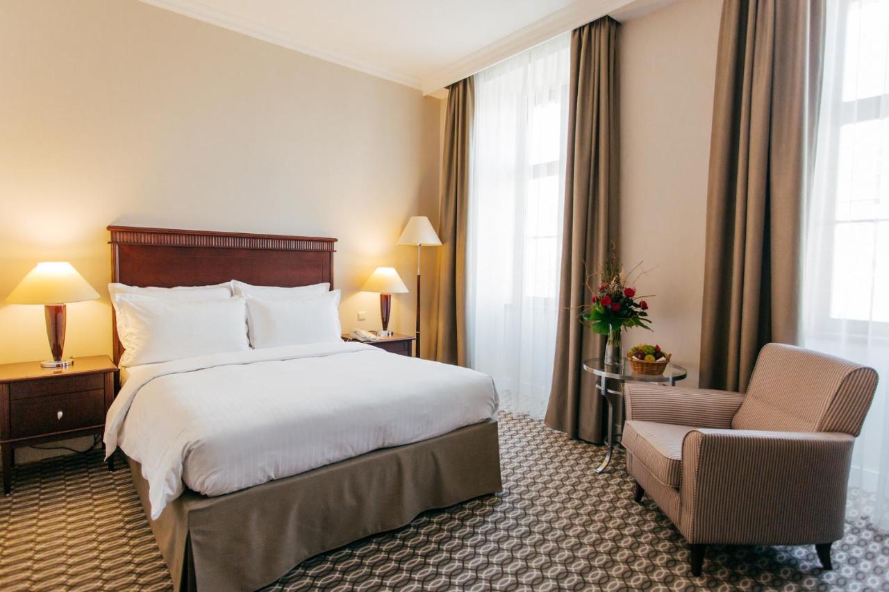 Radisson Blu Carlton Hotel, Μπρατισλάβα Εξωτερικό φωτογραφία