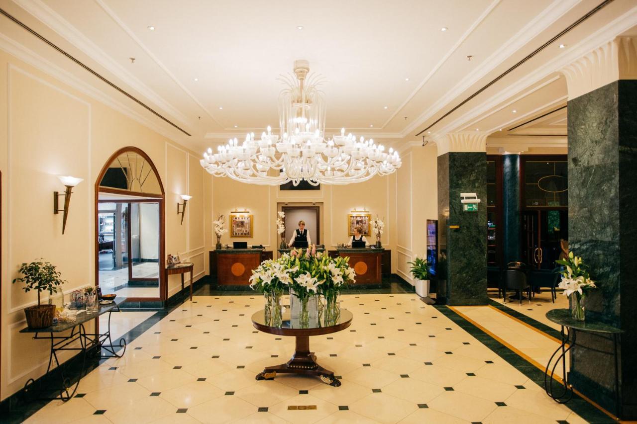 Radisson Blu Carlton Hotel, Μπρατισλάβα Εξωτερικό φωτογραφία